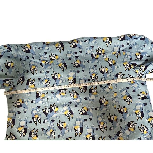 Bluey Stitch Me Up Cotton Nurse Scrubs Top from Australia Sz XXL - Picture 5 of 6